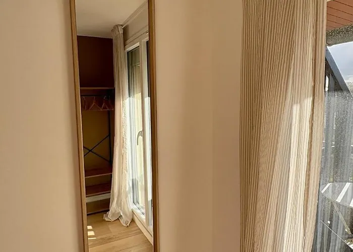 Le Panorama, Confortable - Acces Direct A La Lägenhet